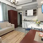 Aparthotel White Pearl 4*