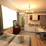 Apartahotel White Pearl