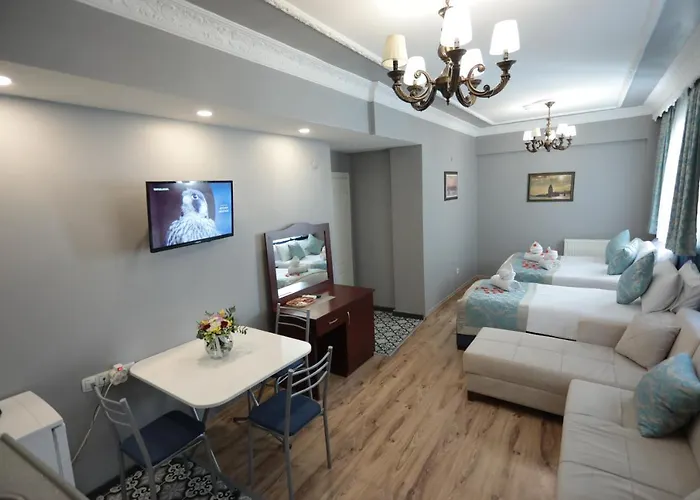 White Pearl Aparthotel 4*