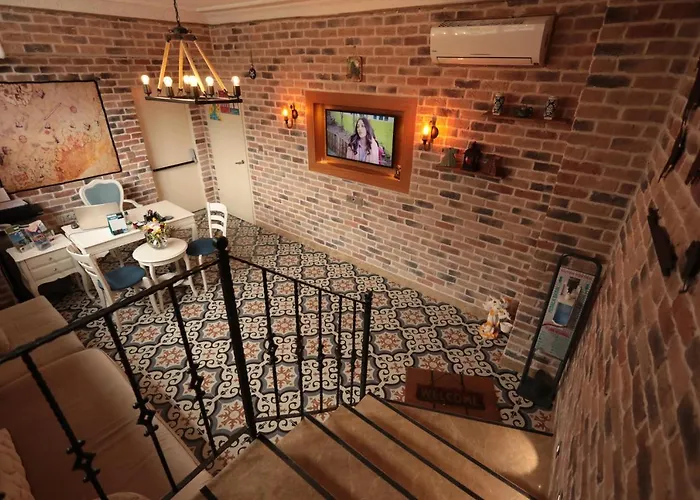 Aparthotel White Pearl 4*