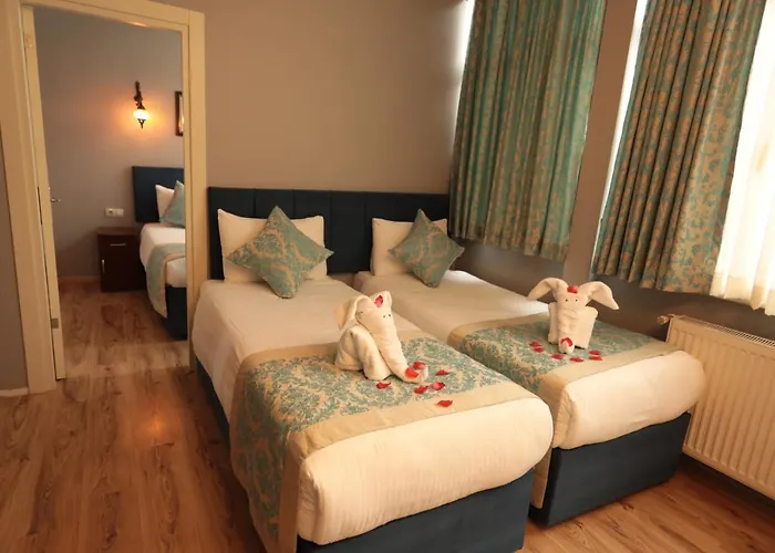 Aparthotel White Pearl 4*