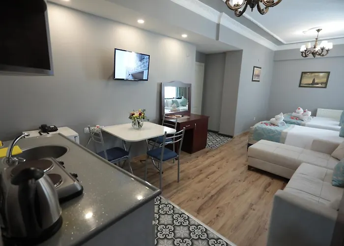 White Pearl Aparthotel 4*