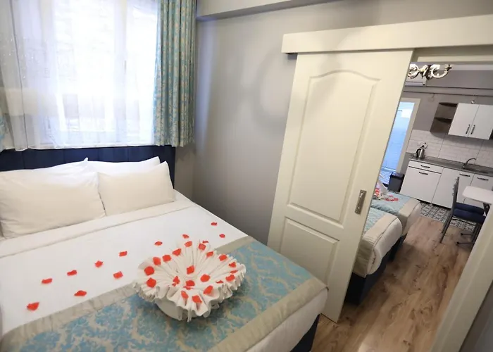 White Pearl Aparthotel